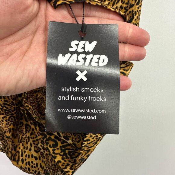 Sew Wasted Women’s Leopard Printed Bow Tie Fastening Short Length Smock Dress - Picture 4 of 10